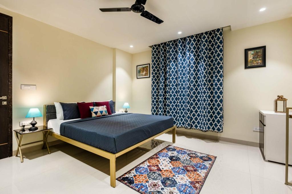 stay in Varanasi at Sundale Apartment 
