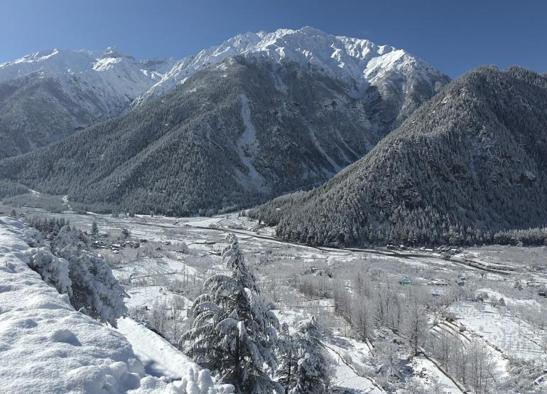 trips in december, snow in december