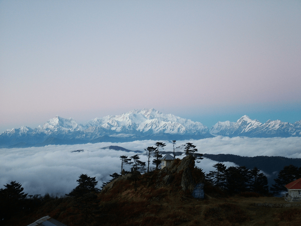 sandakphu - offbear snow destinations in india