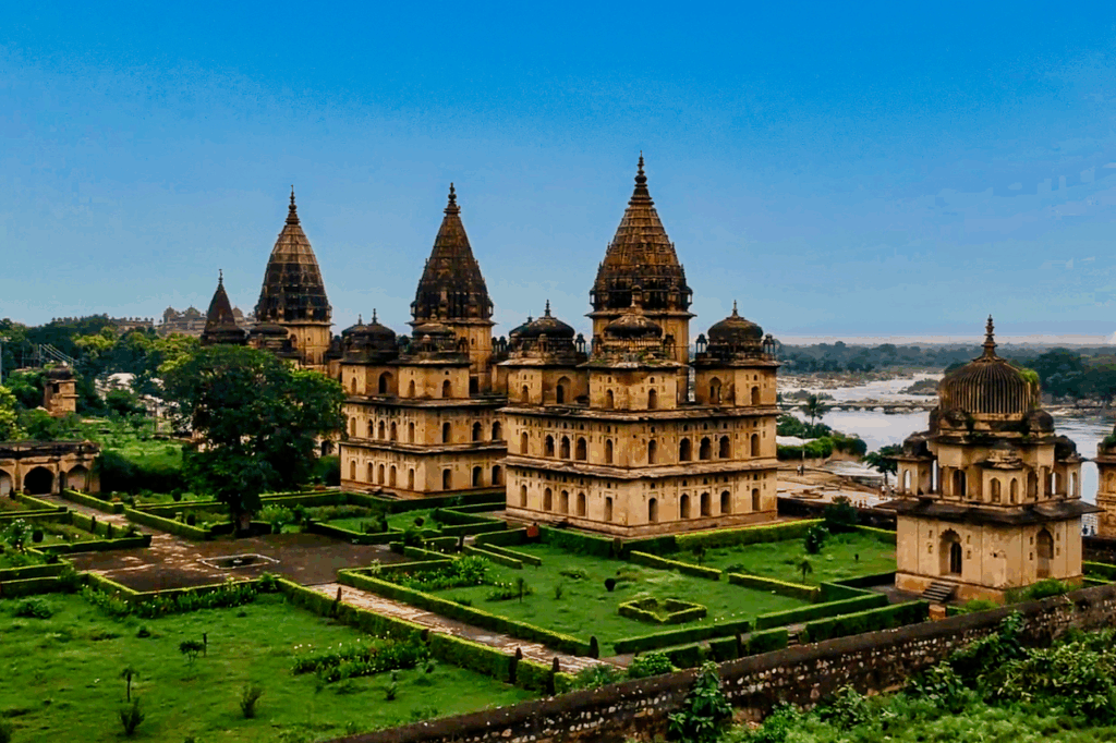 temples in orchha - heritage destinations in india