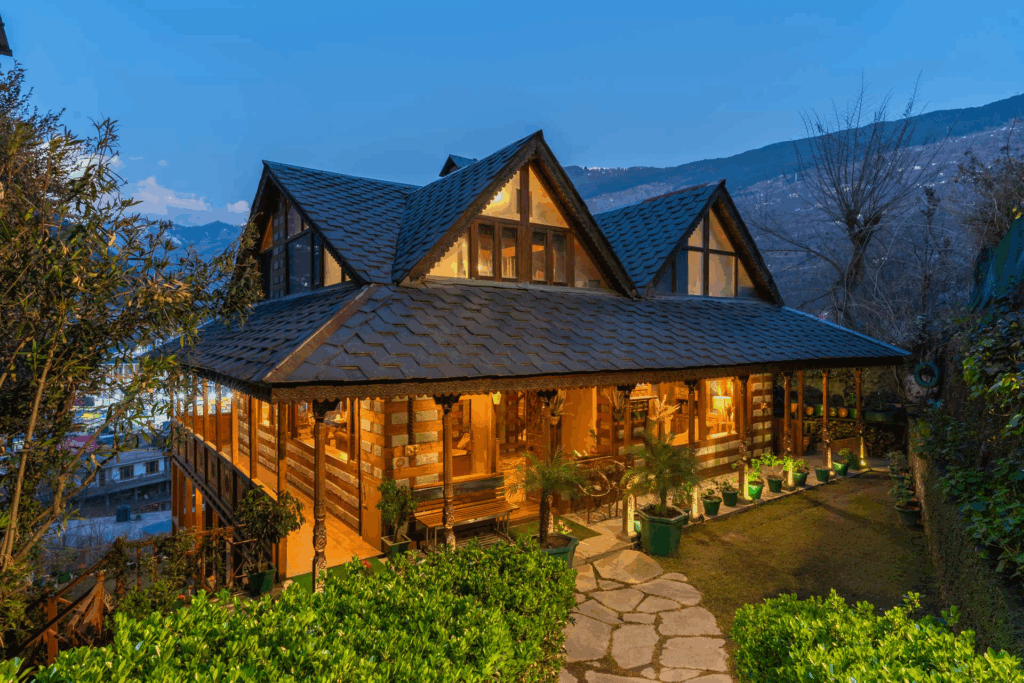 cottages in manali to book in december manali trip to experience snowfall in india