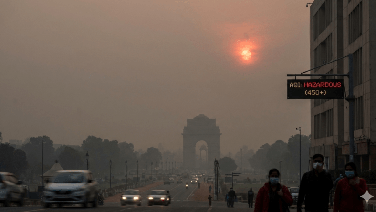 delhi aqi today in delhi crosses 500