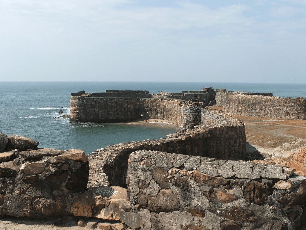 places to visit in Sindhudurg - sindhudurg fort