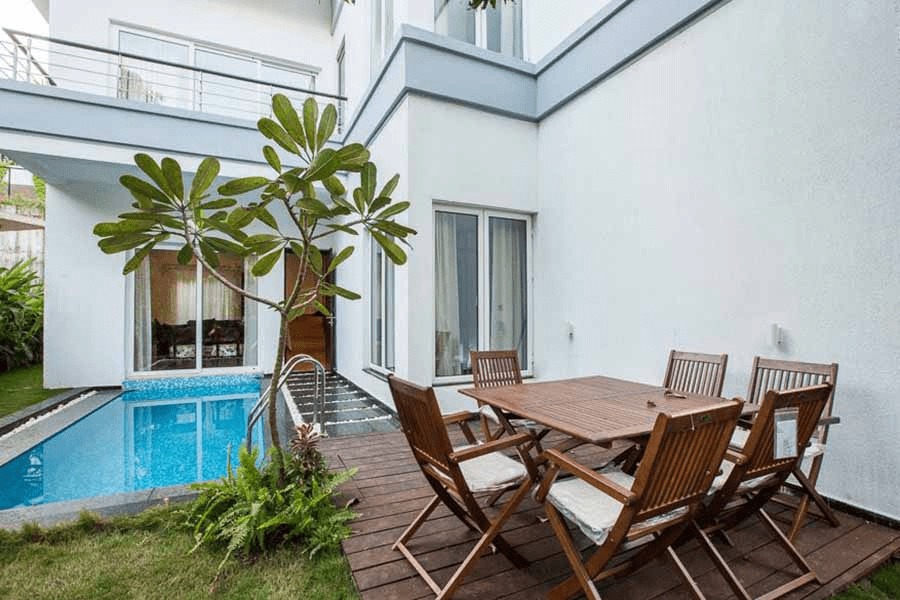 pool villas in goa in december