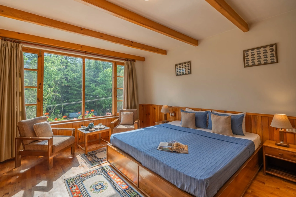 vintage homes in manali for your trips in  december