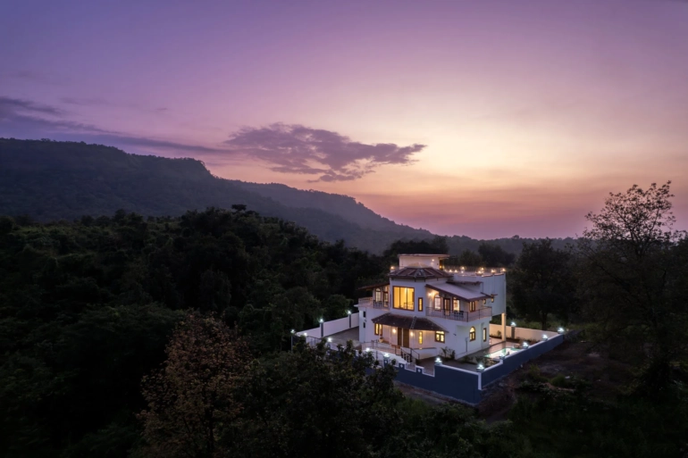 villa in karjat