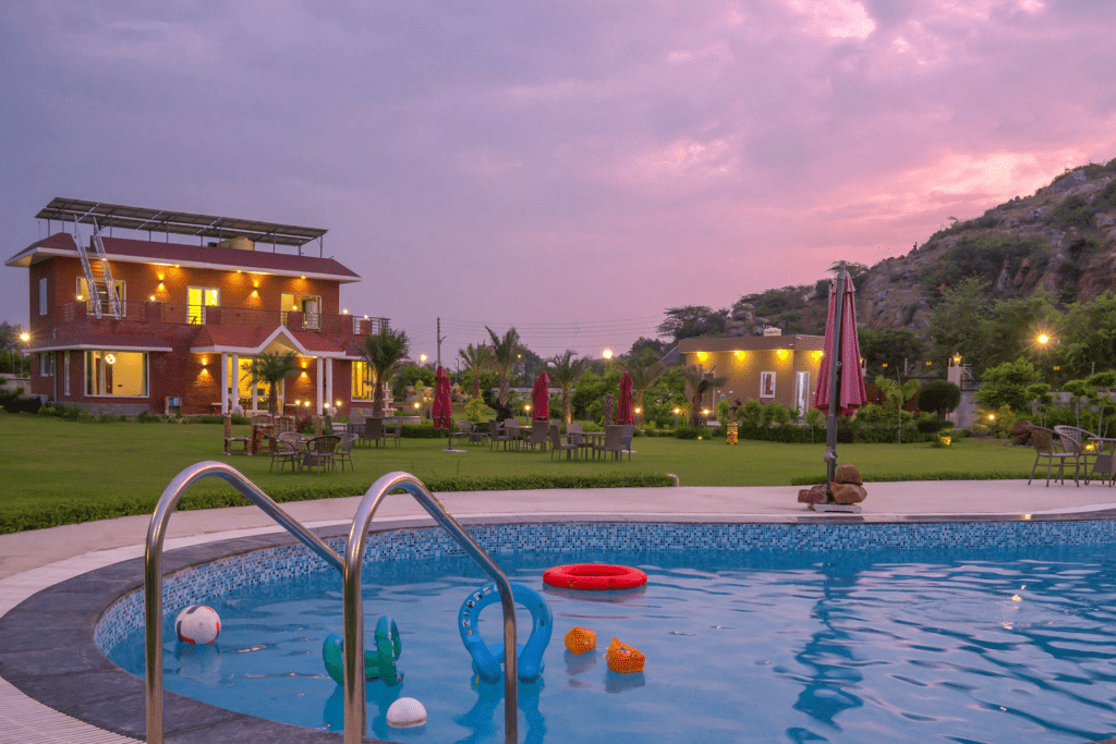 stay in sohna to escape gurgaon cold wave