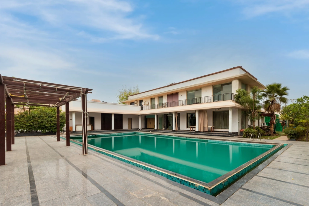 Villas in Mathura