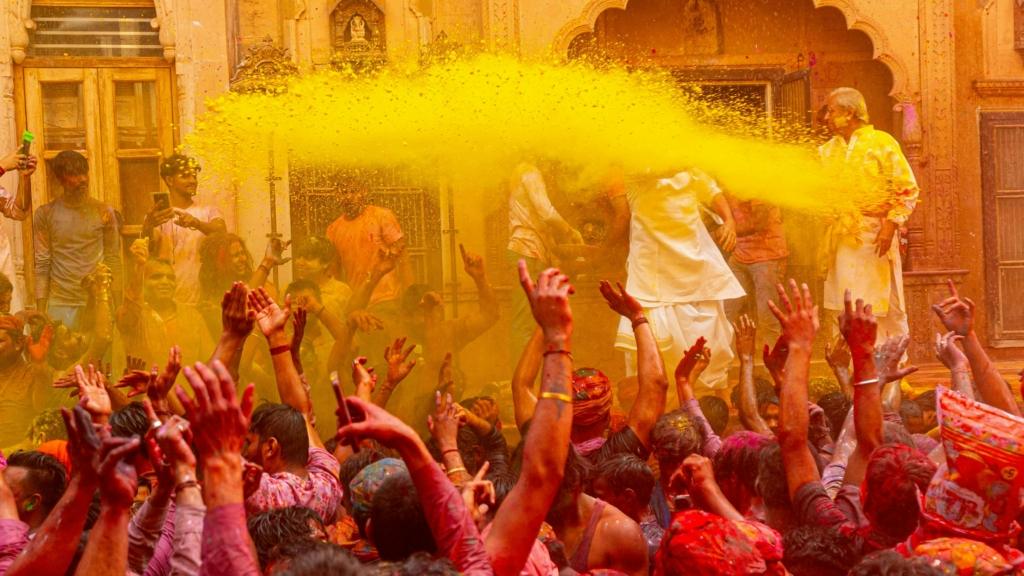 Image credit: Mohit Sharma via unsplash
Image of Holi in Mathura, Dhulandi