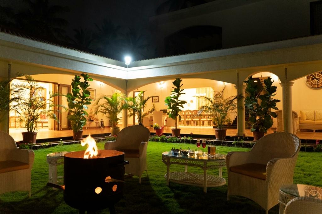 valentines day gifts for him, places to propose, villa in Bangalore
