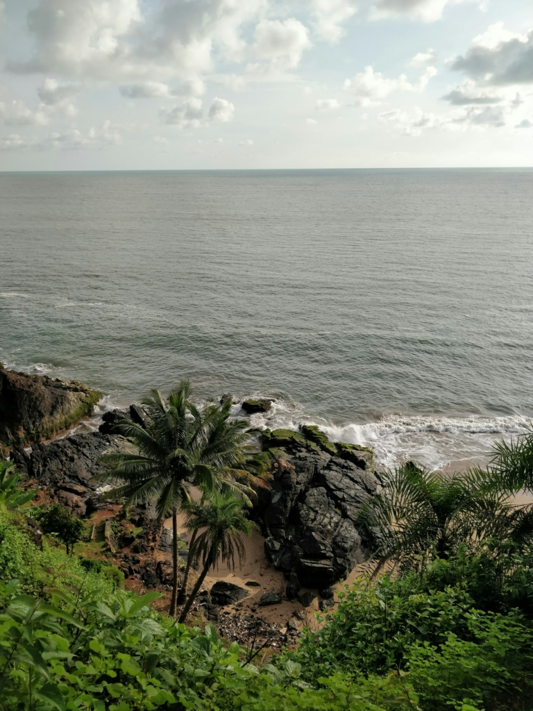 Image credit:Darshan Gajara via unsplash
beaches to visit in India, beaches to visit in Karnataka, gokarna beach