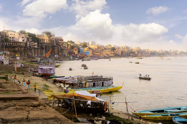 Varanasi 2 Day Itinerary (Feb–March) – Sunrise, Ghats, Sarnath & Street Food Guide