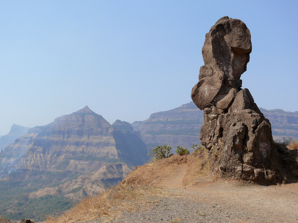malshej ghat thumb point from mumbai