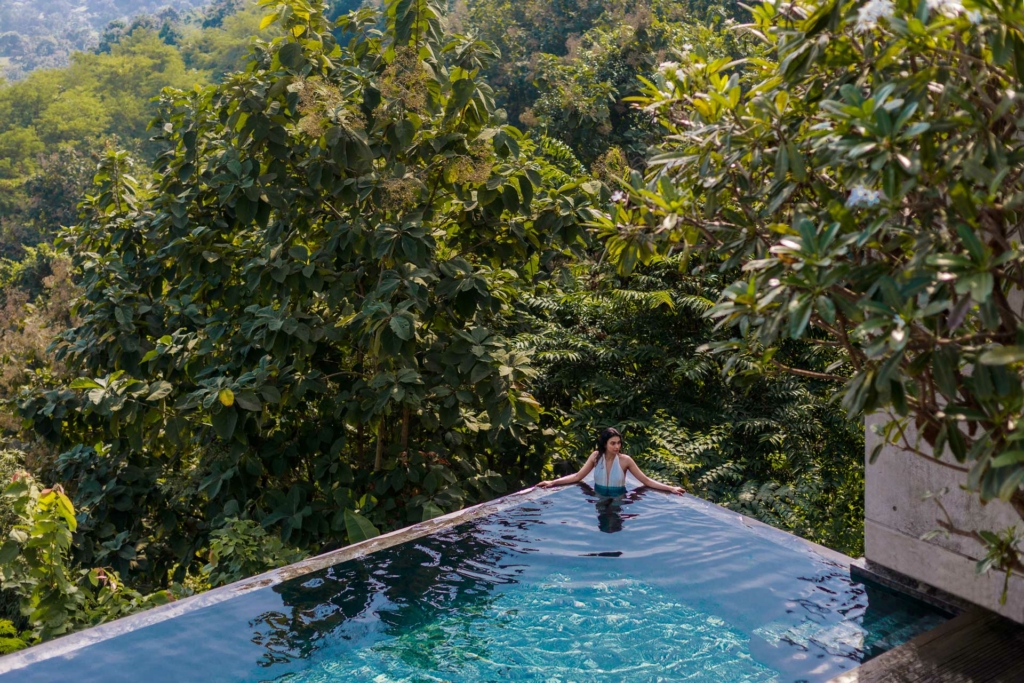 villas near kalyan near haji malang