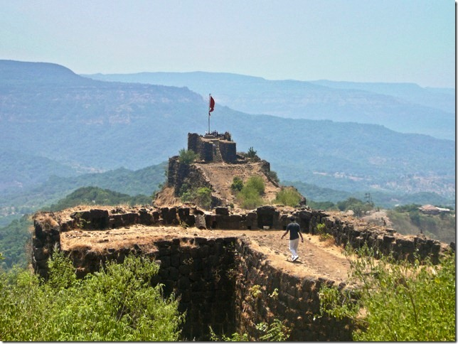 pratapgad fort trek in mahabaleshwar - vidnyangad tarangan mahabaleshwar